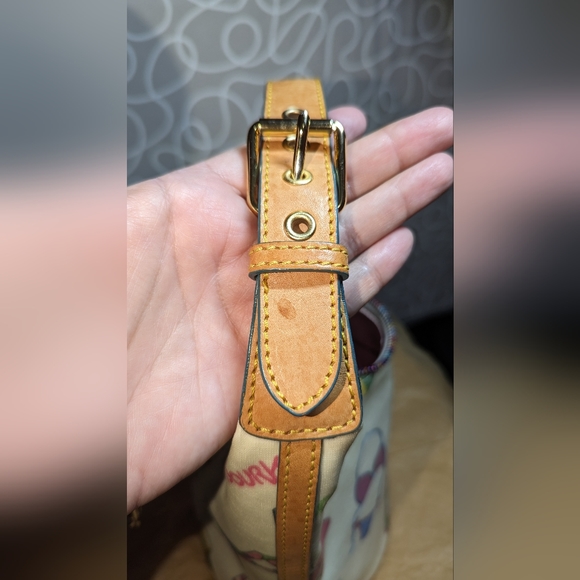 Dooney & Bourke Y2K Beach Small Bucket Bag W/ Rainbow Zipper EUC - Picture 14 of 14